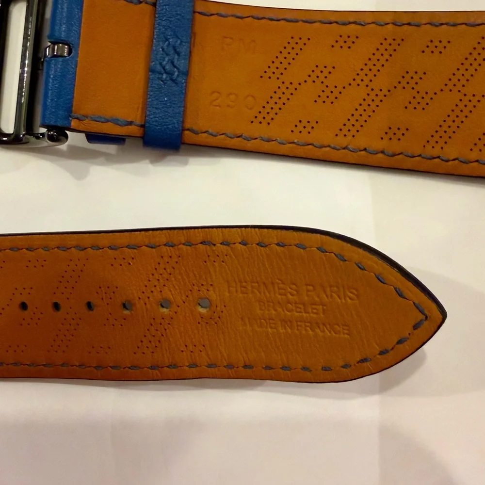 Hermès Blue Leather Apple Watch Strap - Picture 3 of 5